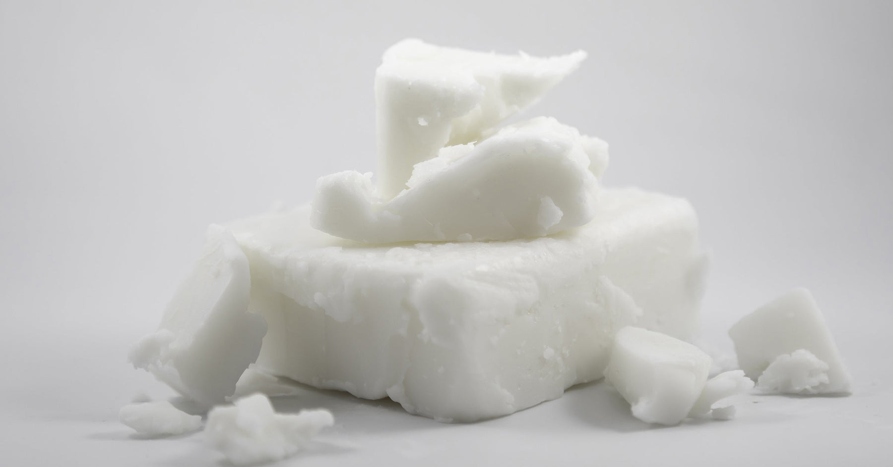 Everything you need to know about Natural Coconut Apricot Wax - Why is it better?