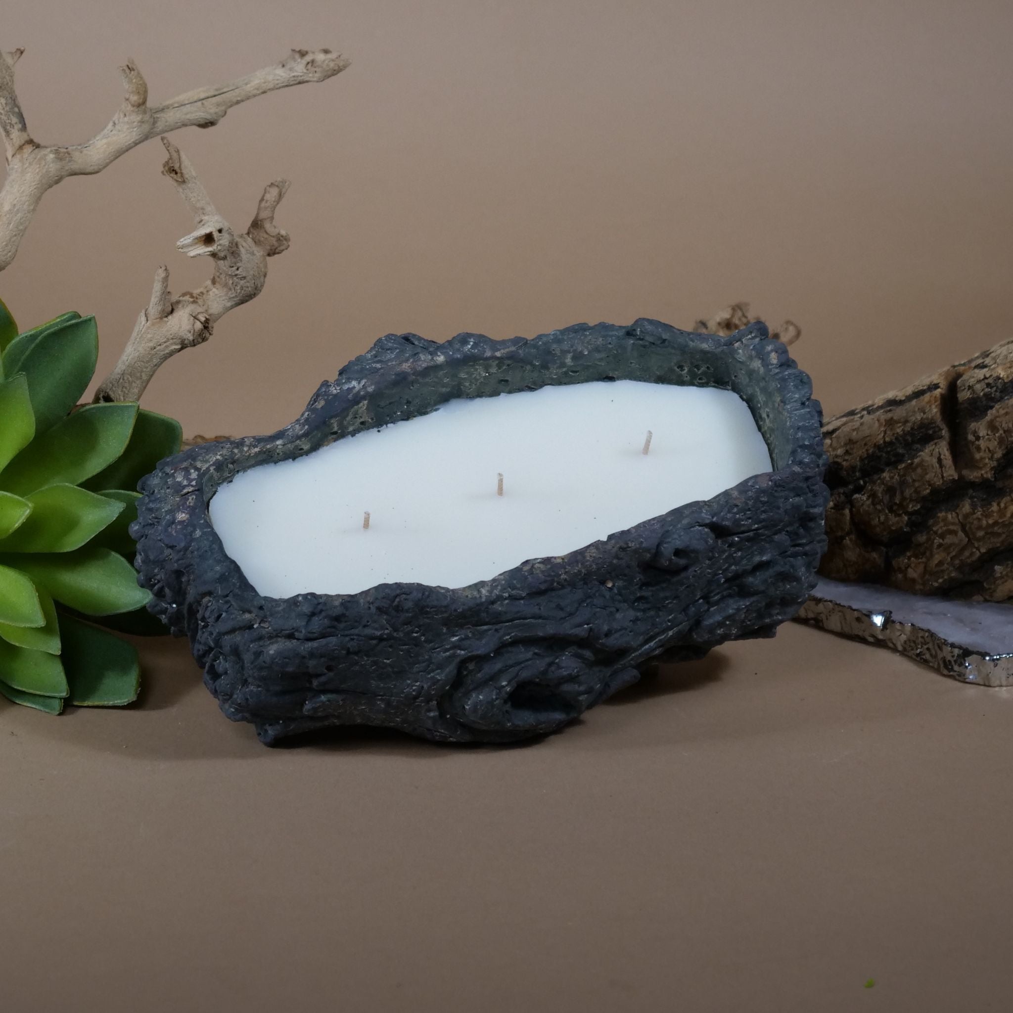 17oz Wood Log Planter Candle
